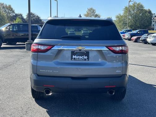 2020 Chevrolet Traverse LS