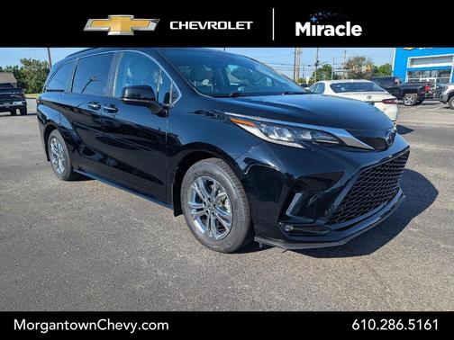 Midnight Black Metallic 2023 Toyota Sienna XSE 7 Passenger