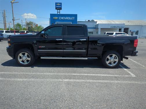 Black 2016 Chevrolet Silverado 2500 LT