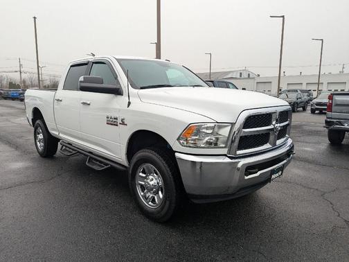 2018 RAM 2500 SLT Crew Cab 4x4 6'4' Box