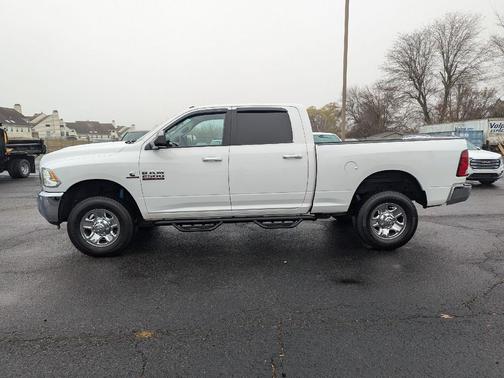 2018 RAM 2500 SLT Crew Cab 4x4 6'4' Box