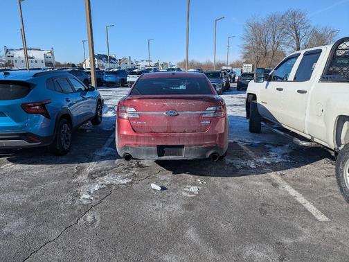2016 Ford Taurus SHO