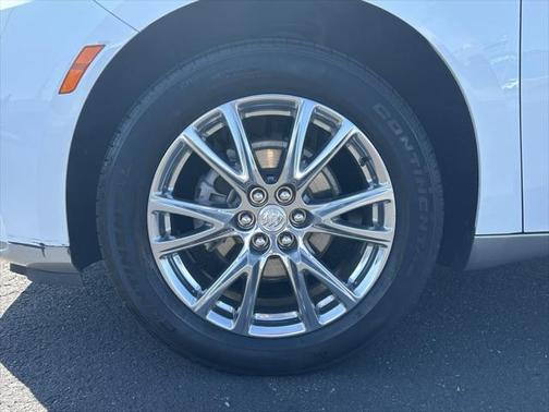 2022 Buick Enclave AWD Essence