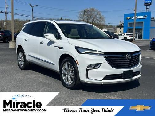 2022 Buick Enclave AWD Essence