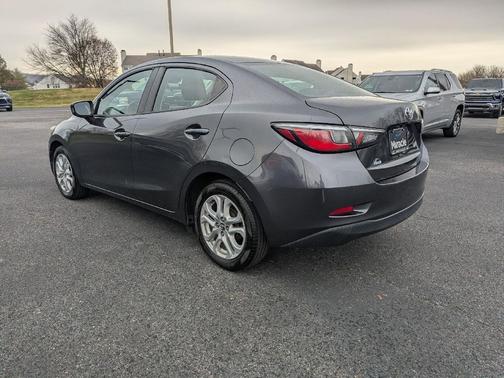 2018 Toyota Yaris iA Base