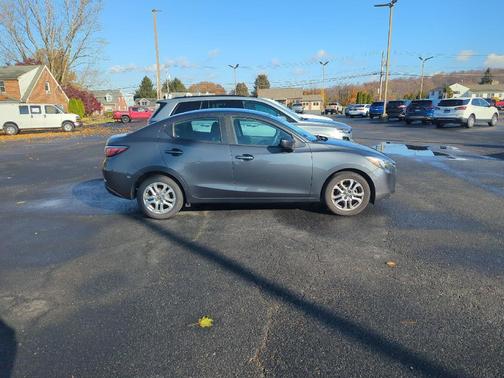 2018 Toyota Yaris iA Base