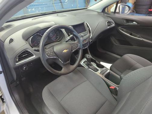 2019 Chevrolet Cruze LT