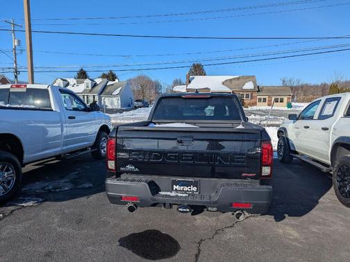 2025 Honda Ridgeline Sport