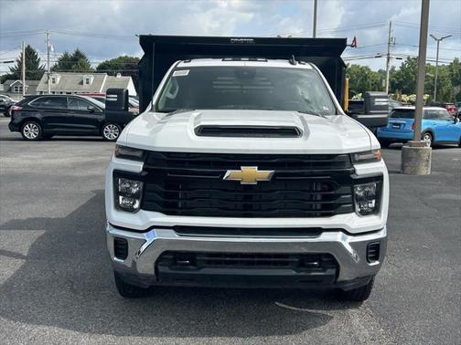 2025 Chevrolet Silverado 3500 WT
