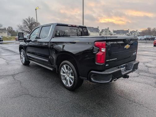 2025 Chevrolet Silverado 1500 High Country