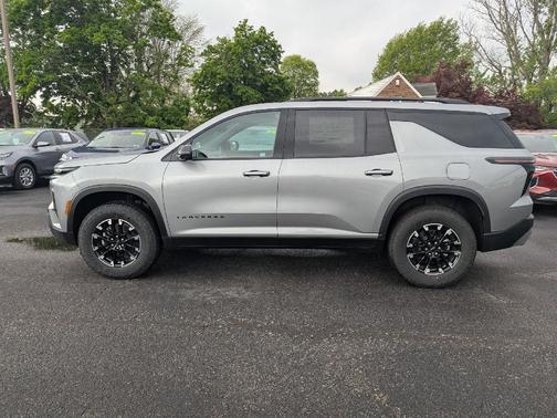Sterling Gray Metallic 2026 Chevrolet Traverse AWD Z71