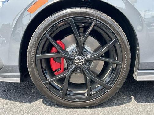 2024 Volkswagen Golf GTI 1.4T TSI