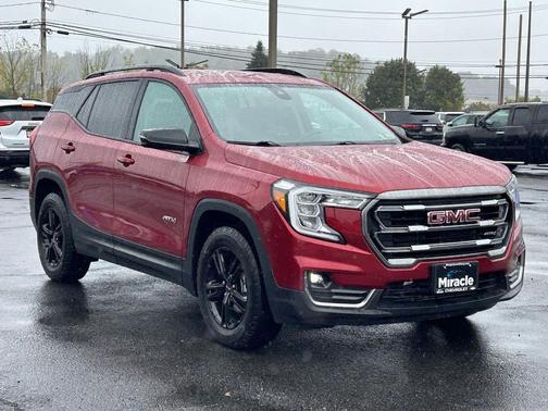 2023 GMC Terrain AWD AT4