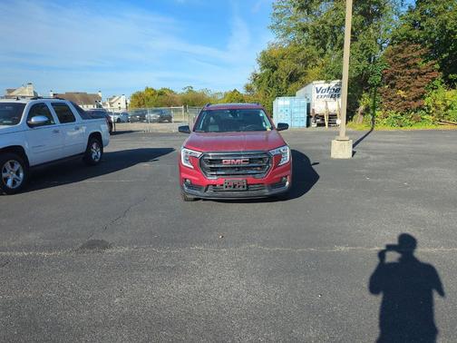 2023 GMC Terrain AWD AT4