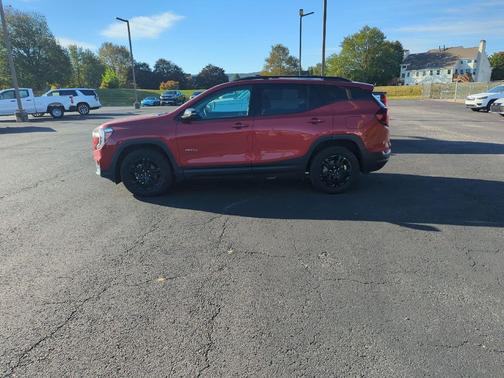 2023 GMC Terrain AWD AT4