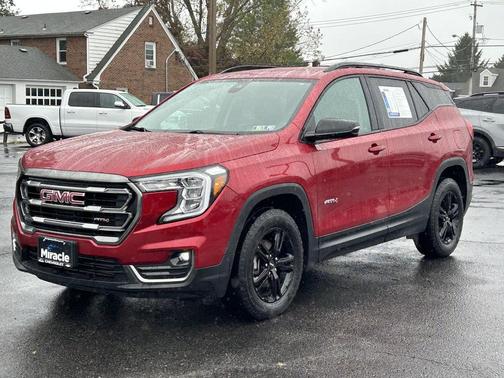 2023 GMC Terrain AWD AT4