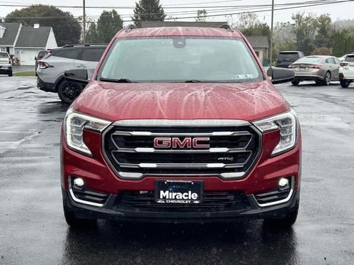 2023 GMC Terrain AWD AT4