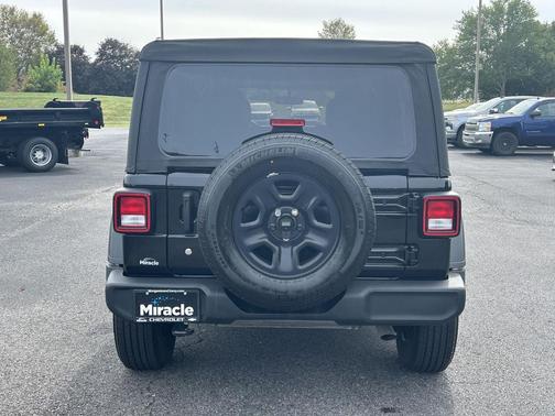 2023 Jeep Wrangler Sport