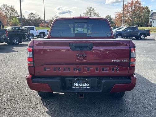2023 Nissan Frontier PRO-4X
