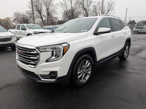 2022 GMC Terrain SLT