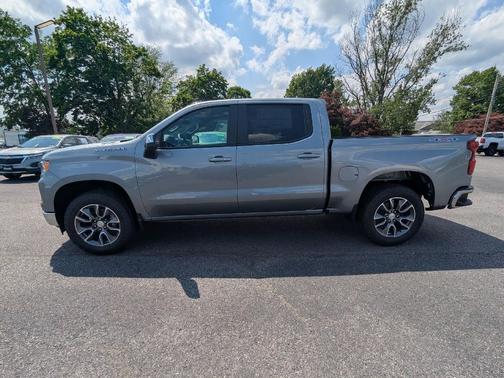 Sterling Gray Metallic 2026 Chevrolet Silverado 1500 LT