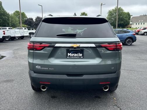 2022 Chevrolet Traverse LT Cloth