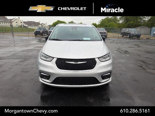 Silver Mist Clearcoat 2024 Chrysler Pacifica Limited