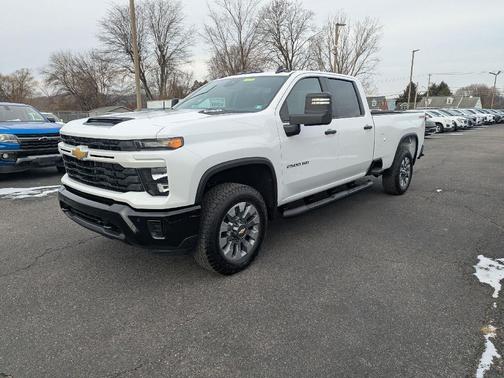 2026 Chevrolet Silverado 2500 Custom