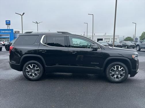 2023 GMC Acadia AWD SLE