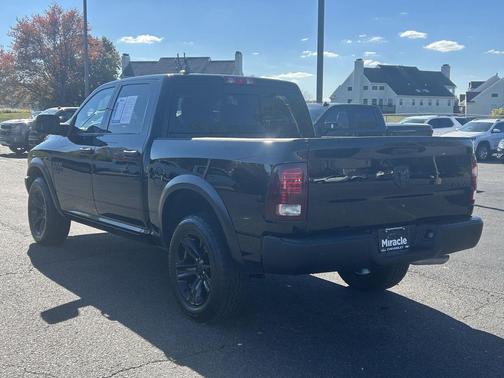 2023 RAM 1500 Classic Warlock Crew Cab 4x4 5'7' Box