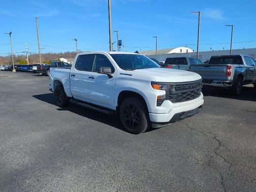 2024 Chevrolet Silverado 1500 Custom