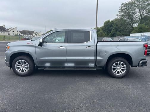 2025 Chevrolet Silverado 1500 LTZ