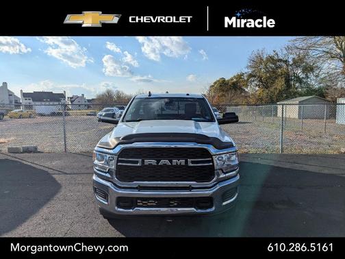 2022 RAM 2500 Tradesman Regular Cab 4x4 8' Box