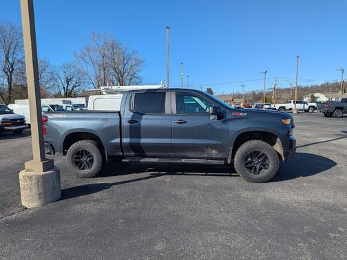 2020 Chevrolet Silverado 1500 Custom Trail Boss