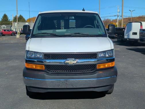 2024 Chevrolet Express 2500 RWD 2500 Regular Wheelbase WT