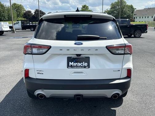 2020 Ford Escape SEL