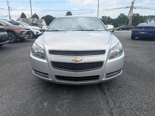 Silver Ice Metallic 2011 Chevrolet Malibu 1LT