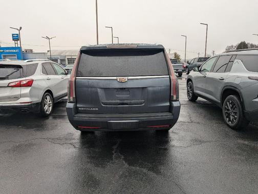 2019 Cadillac Escalade ESV Platinum