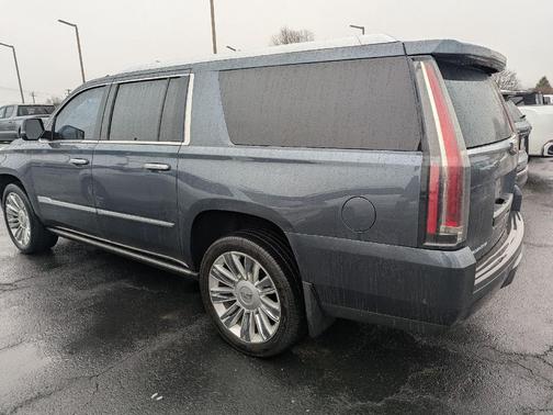 2019 Cadillac Escalade ESV Platinum