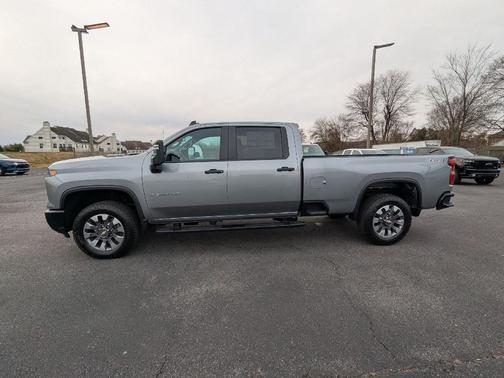 2026 Chevrolet Silverado 2500 Custom