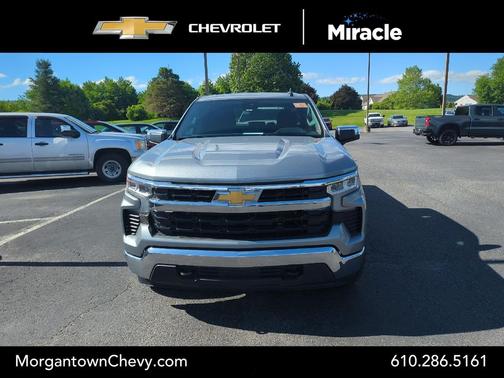 Sterling Gray Metallic 2023 Chevrolet Silverado 1500 LT