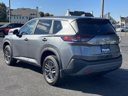2023 Nissan Rogue S
