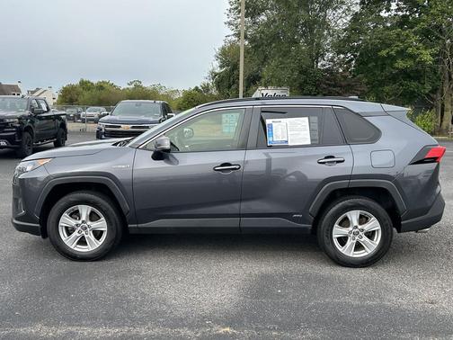 2021 Toyota RAV4 Hybrid LE