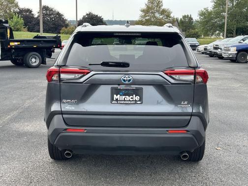 2021 Toyota RAV4 Hybrid LE
