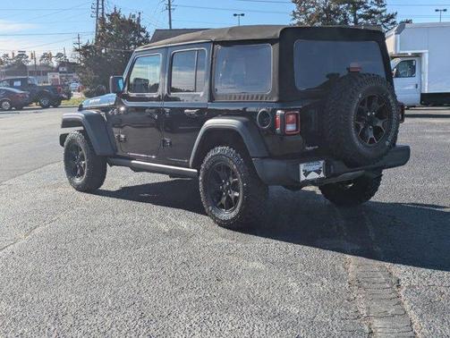 2022 Jeep Wrangler Unlimited Sport