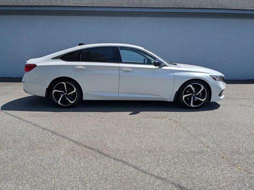 2022 Honda Accord Sport SE