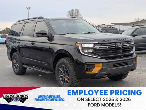 Agate Black Metallic 2026 Ford Expedition Tremor