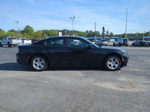 Pitch Black Clearcoat 2021 Dodge Charger SXT