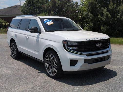 White Metallic 2025 Ford Expedition Platinum