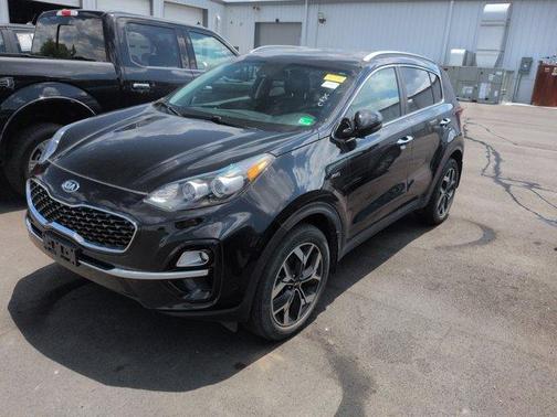 Black Cherry 2021 Kia Sportage EX